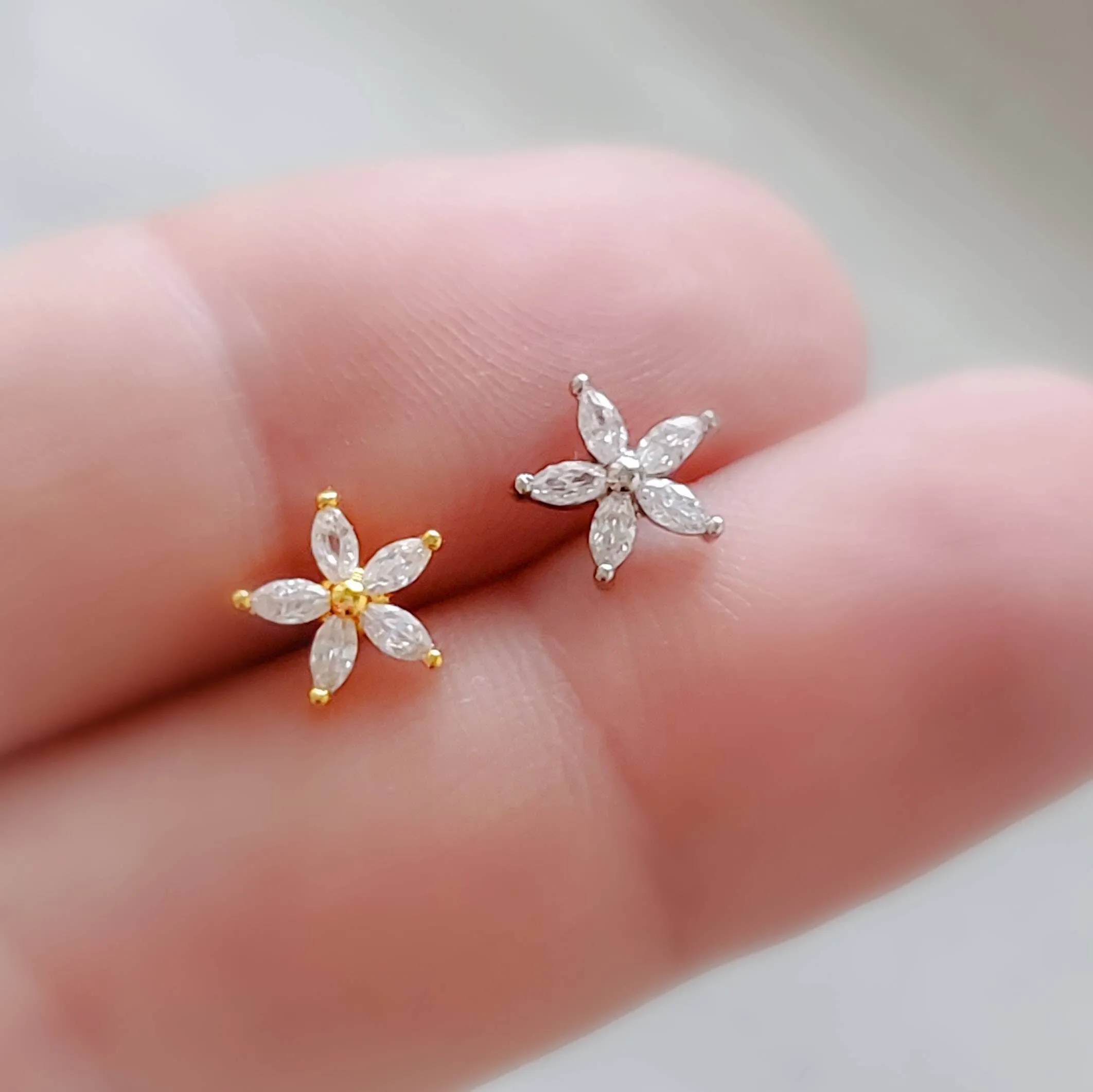 Diamond CZ Flower Stud