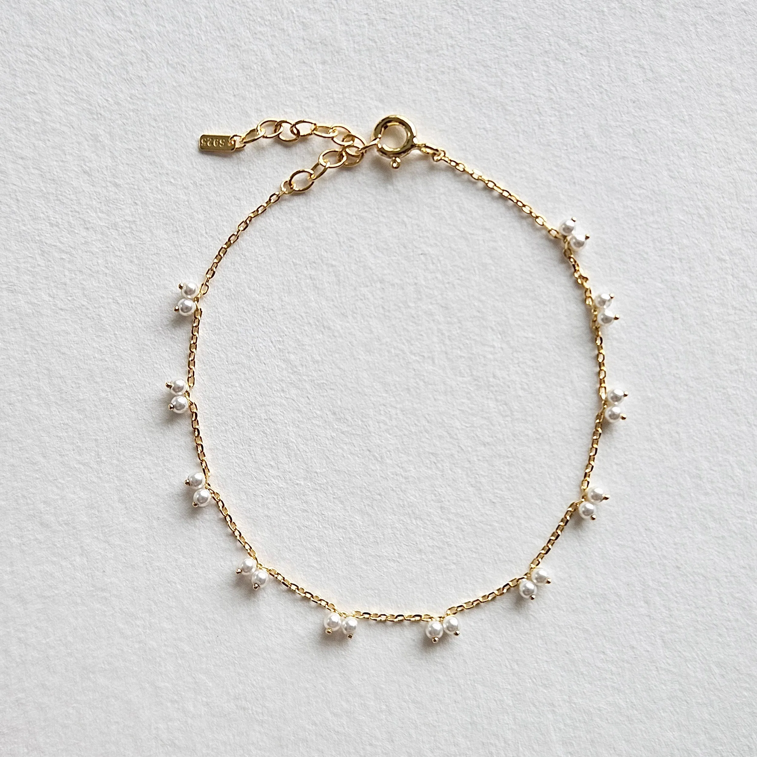 Mia's Petite Pearl Bracelet