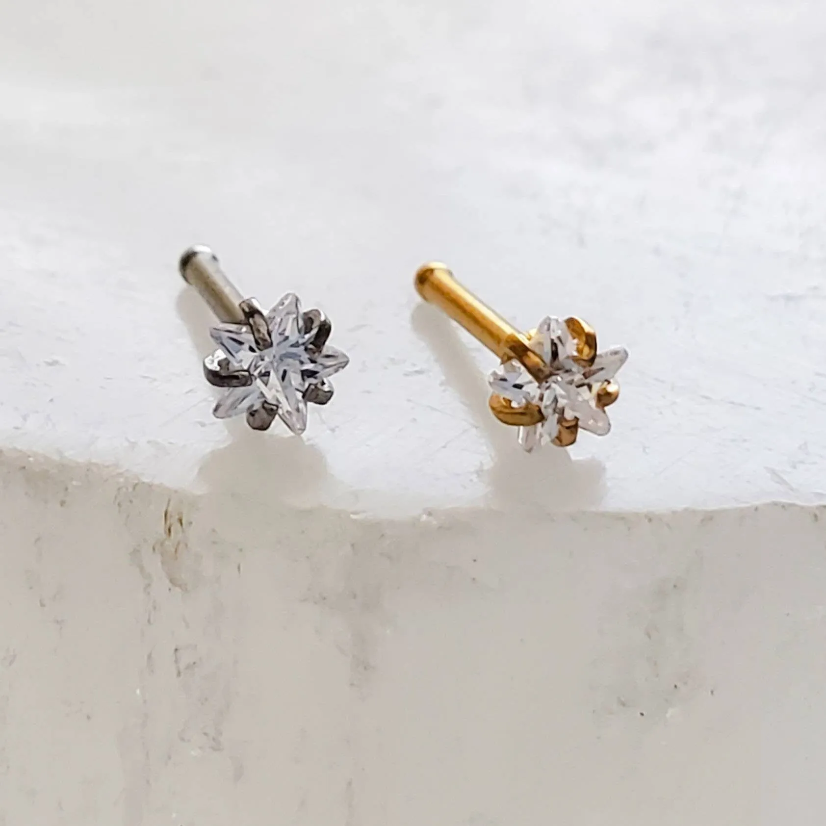 Star CZ Nose Bone