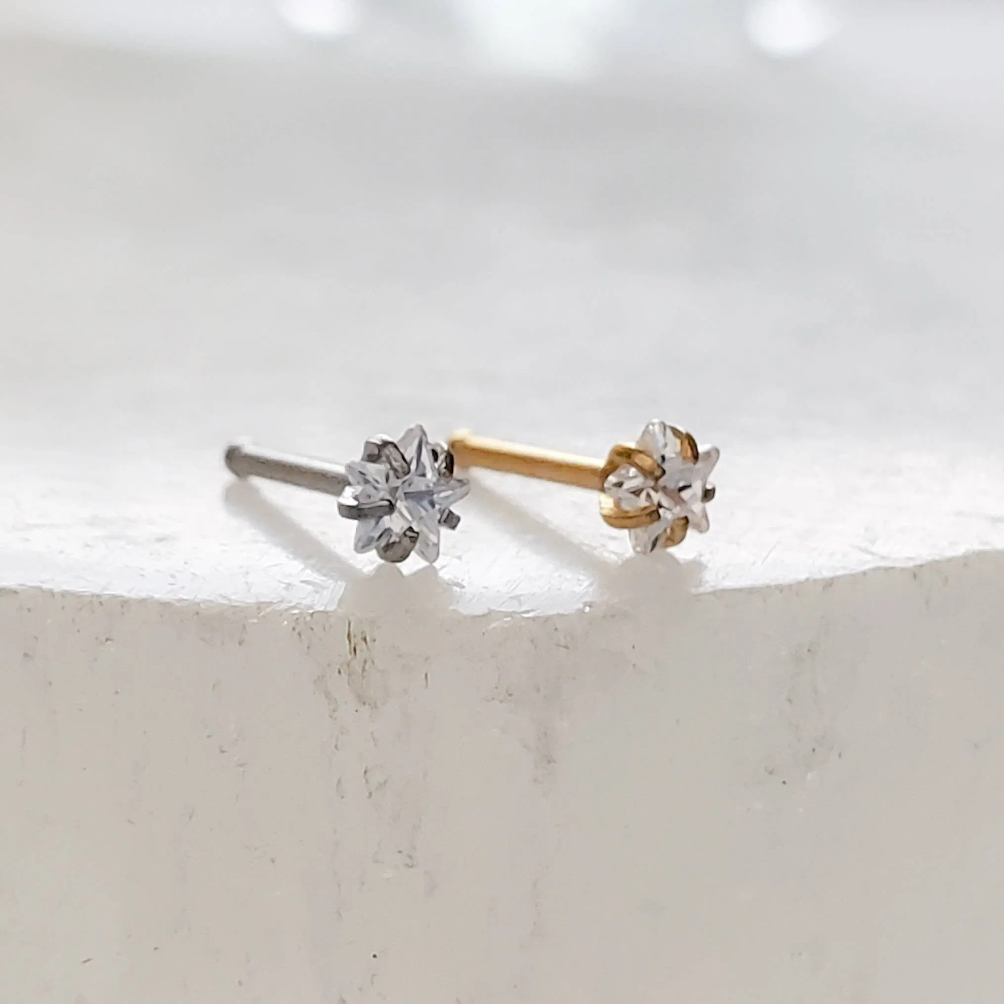 Star CZ Nose Bone