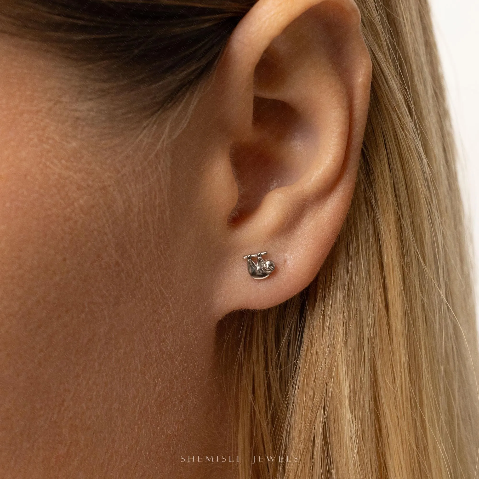 Tiny Sloth Threadless Flat Back Earrings, 20,18,16ga, 5-10mm Unisex, Surgical Steel SHEMISLI SS1086