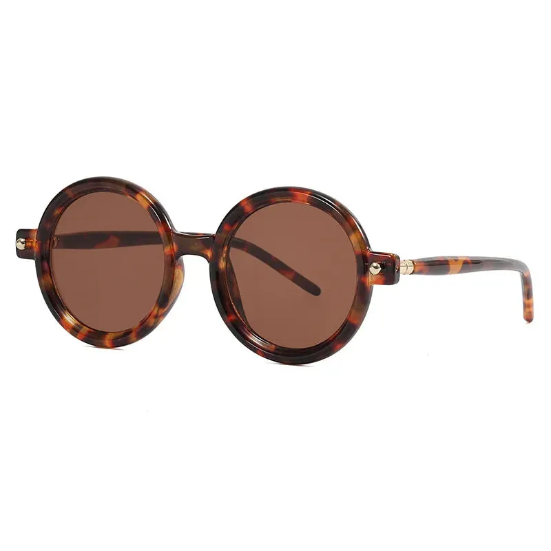 VAIGE Retro Oversized Round Polycarbonate Sun Glasses with UV400 Protection - Vintage Designer Shade, Lens Width 49mm, Lens Height 48mm