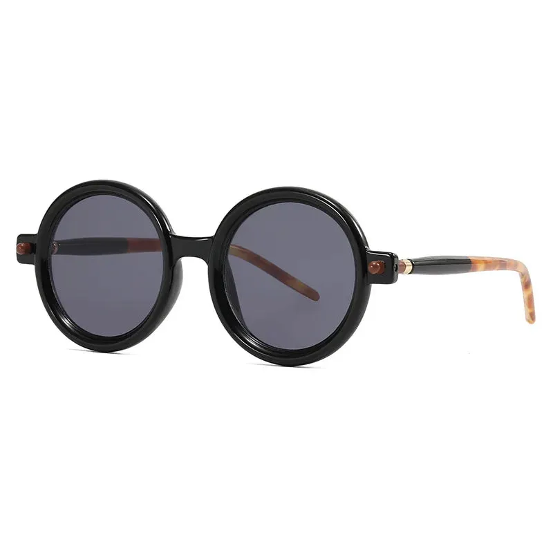 VAIGE Retro Oversized Round Polycarbonate Sun Glasses with UV400 Protection - Vintage Designer Shade, Lens Width 49mm, Lens Height 48mm